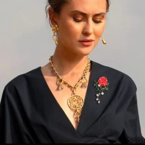 ইউনিক স্টাইলের হিজাব পিন