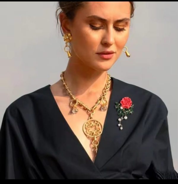 ইউনিক স্টাইলের হিজাব পিন